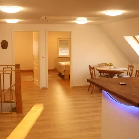 Lejlighed Kristinee Haus Schwebheim (Neustadt an der Aisch-Bad Windsheim)