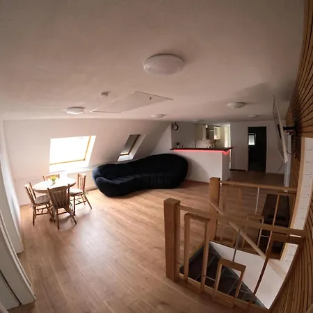 Kristinee Haus Lejlighed