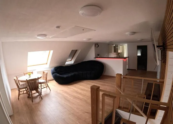 Kristinee Haus Apartment